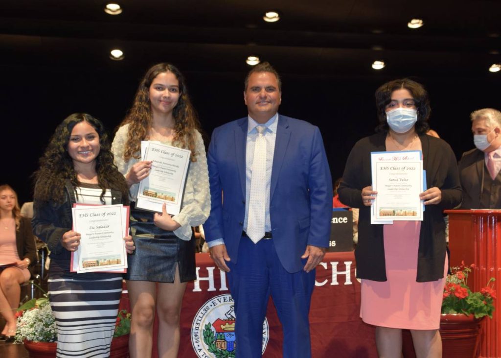 Mayor Carlo DeMaria with recipients of the Mayor’s Future Community Leadership Scholarship award: pictured from left to right: Liz Salazar, Eduarda Ferreira-Herdy and Sarai Velez.