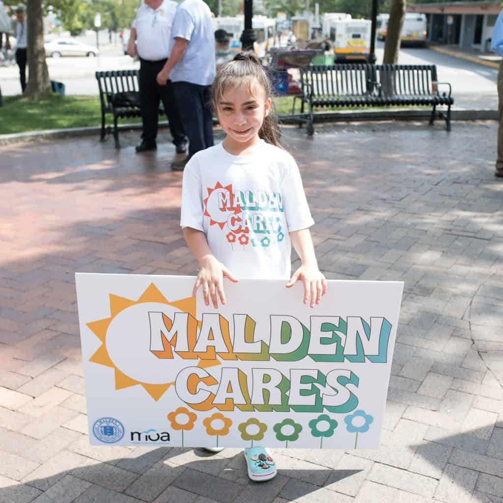 Bella Hammersley shows her support for Malden Cares-2