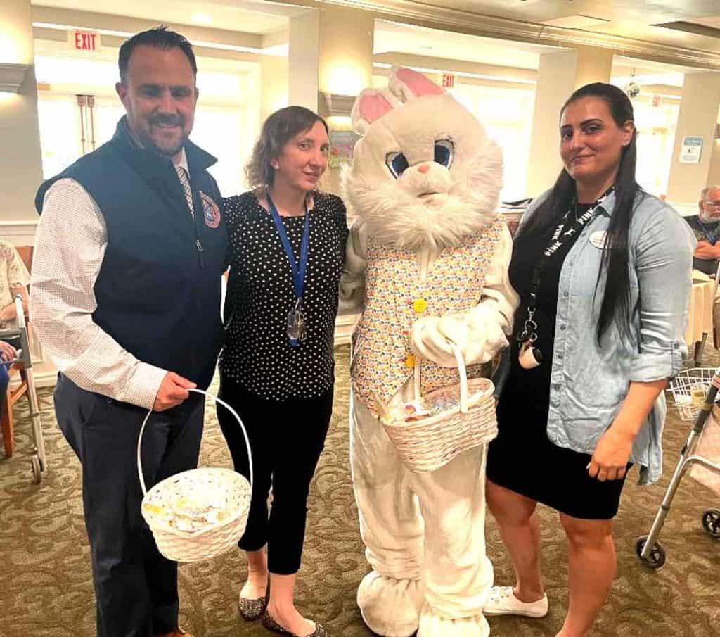 Easter_bunny_staff