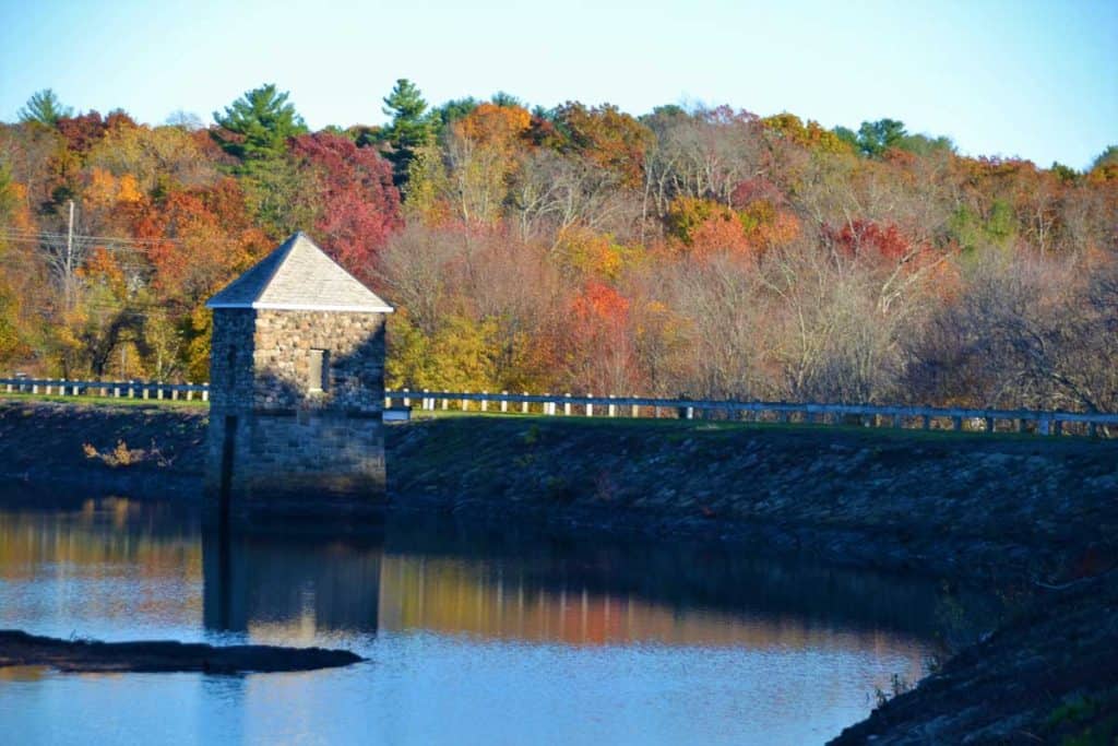 The old stone pump house-2