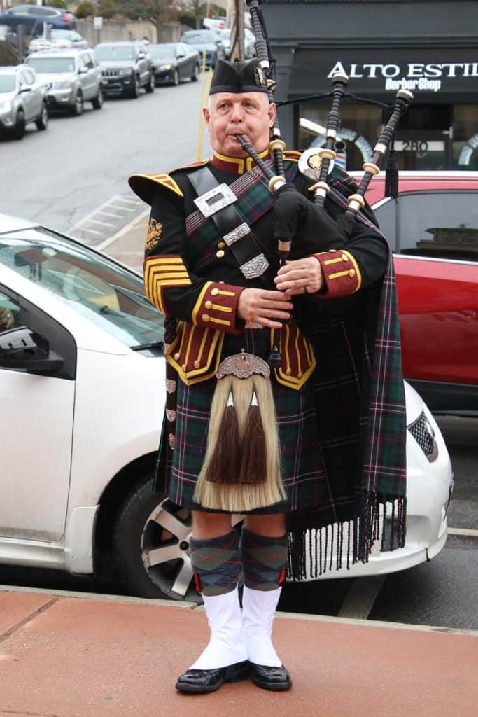Bagpipes-2