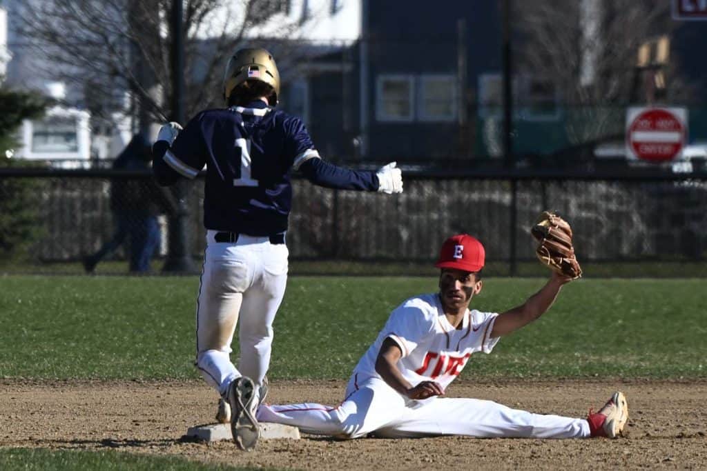 040323ESH_everett_maldenbsball006-2