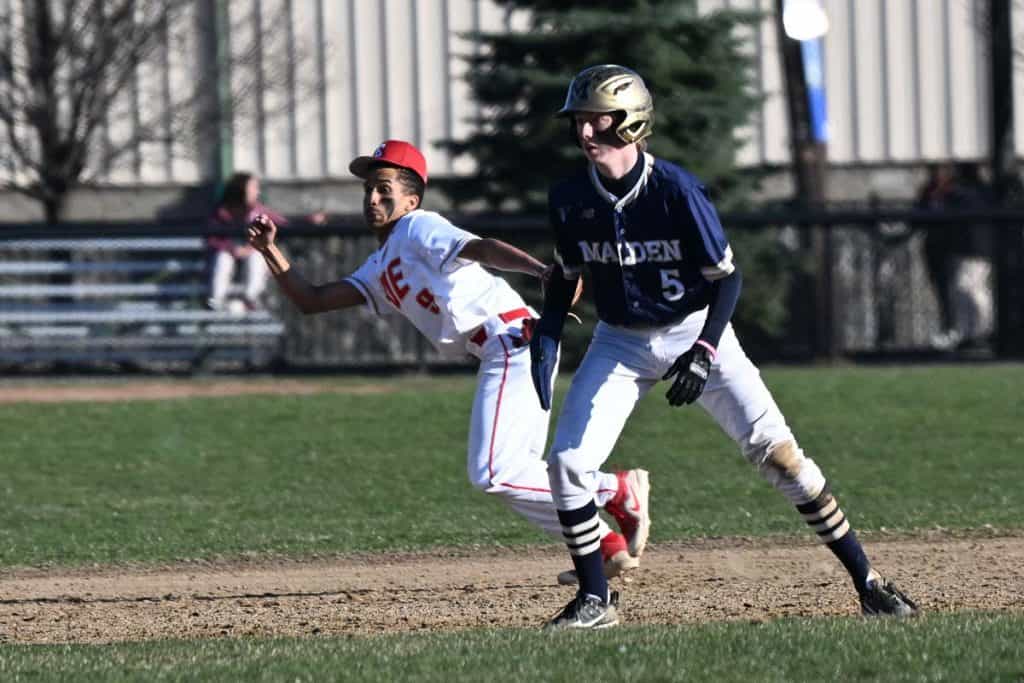 040323ESHmalden_everettbsball006-2