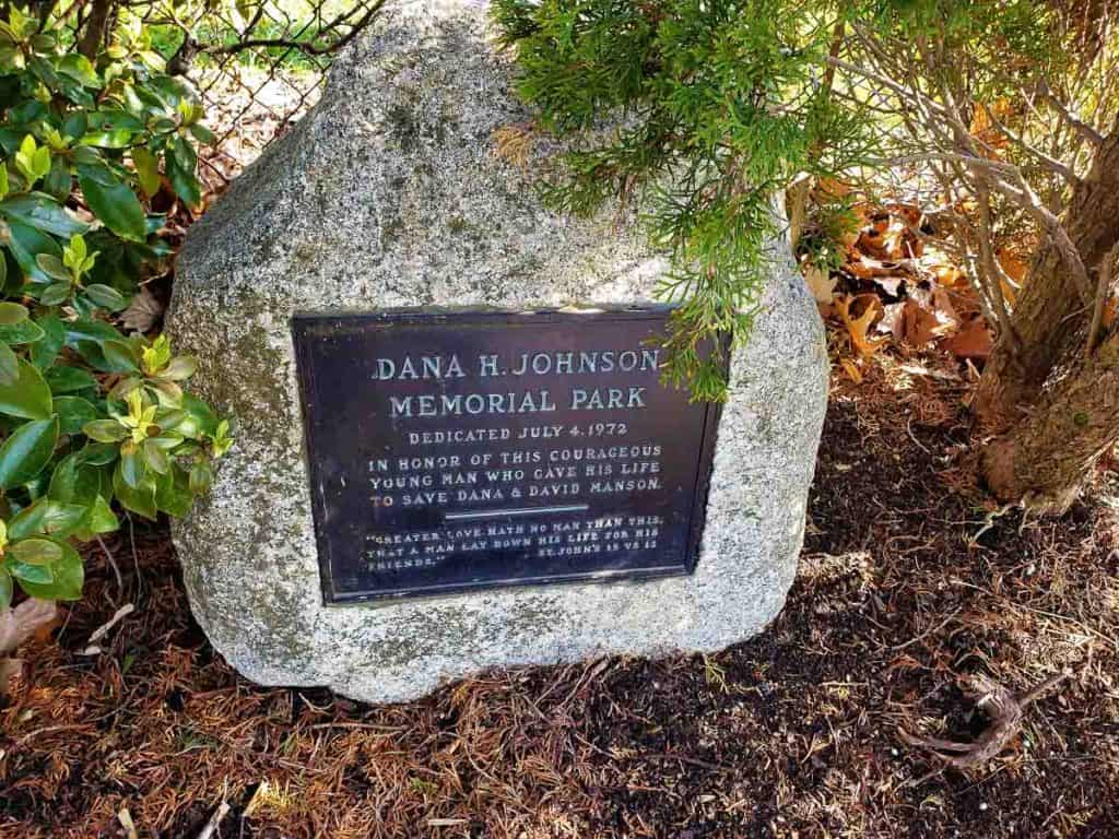 A stone memorial near the entrance-2