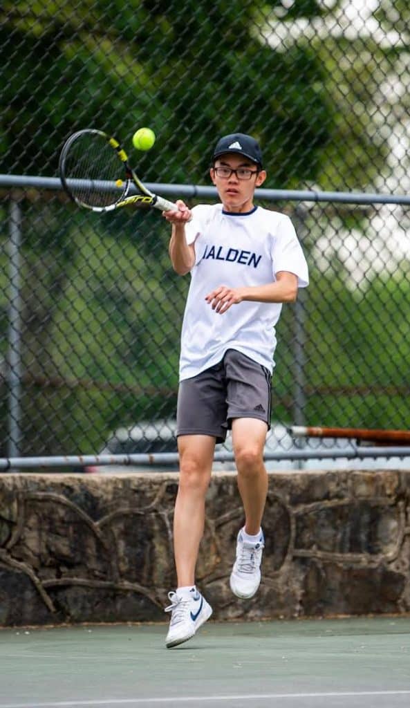 Steven Luong second doubkles with off lbankce volley