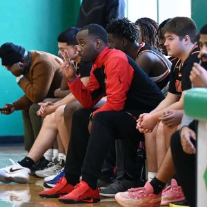 122722harney_everett_BCHIGH_bysbball007-2