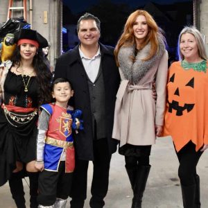 Volunteers alongside Mayor Carlo DeMaria, First Lady Stacy DeMaria and Ward 4 Councillor Holly Garcia.