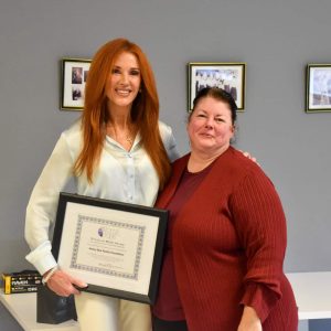 Deb Fallon recognized the Honey Dew Family Foundation’s support of Portal To Hope by presenting First Lady Stacy DeMaria with an award.