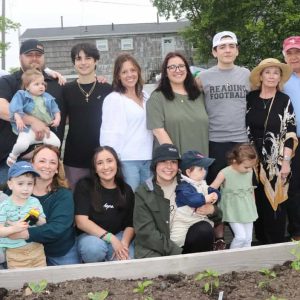 Front row, shown from left to right, are: Mayor Patrick Keefe, niece Paige Rampelberg, nephew Owen Rampelberg, daughter Madyson Abrams, daughter Brianne Abrams, with grandchildren Honus Harris and Cora Alford. Back row, shown from left to right, are: son-in-law Patrick Harris, son-in-law Brendon Alford, holding granddaughter Ryli Alford, son Aiden Parillo, wife Kristin Abrams, daughter Kailynn Abrams, son Logan Abrams, mother Kim Abrams, father Hal Abrams and family friend, Christopher Caraco.