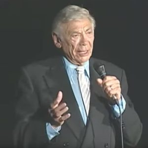 Ed Ames singing “Old Man River” at the New York Alumni Association’s October 2009 Annual Reunion