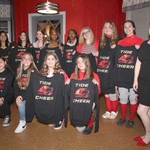Everett High Hockey Cheer-2
