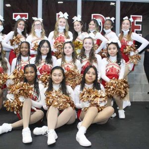 Everett High Hockey Cheer-2