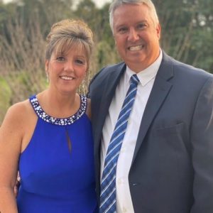 Glen Davis (right) with wife, Laurie