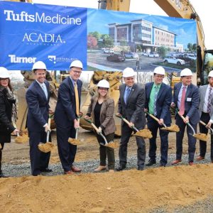 Pictured from left to right: Tufts Medicine President/CEO Mike Dandorph, Tufts Medicine Executive VP/MelroseWakefield Healthcare President Kelly Corbi, Acadia Healthcare CEO Chris Hunter, Senator Jason Lewis, Ward 3 Councillor Amanda Linehan, Mayor Gary Christenson, District Director of Policy for Congresswoman Katherine Clark Wade Blackman, Tufts Medicine Chair of Psychiatry Dr. Brent Forester, MassHealth Medical Director for Behavioral Health & Senior Director of Behavioral Health Policy Dr. Lee Robinson and Massachusetts Department of Mental Health Assistant Commissioner for Clinical and Professional Services Martha Ryan.