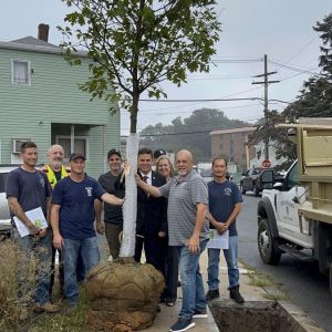 Malden Department of Public Works employees with Arborist Richard Parasiliti (second from left), Tree Warden Chris Rosa (fourth from left), Mayor Gary Christenson (center), Special Assistant to Mayor Christenson Maria Luise (next to Mayor) and DPW Director Bob Knox (second from right).