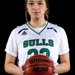 Taylor Bogdanski at Endicott