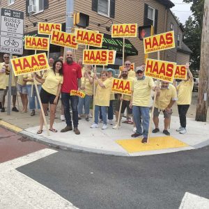 sign holding